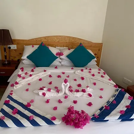 Athens View Hotel Guraidhoo  Esterno foto
